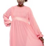 Tunique en chiffon, ornement dentelle